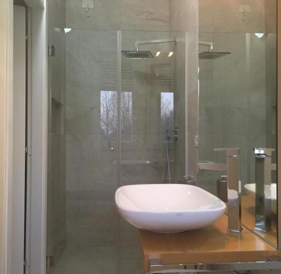 اتاق استاندارد سه نفره, Maison Al Parco