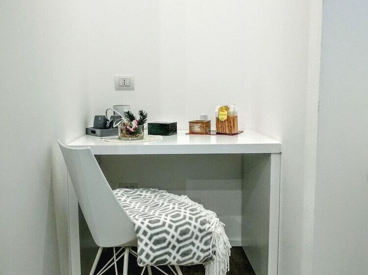 اتاق لوکس, Rumi Rooms