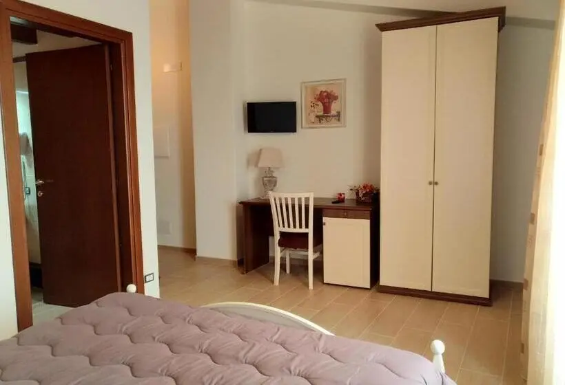 バルコニー付きスタンダードルーム, Agriturismo Le Campanelle   Sicilia   Cefalù