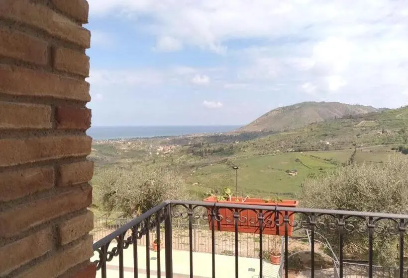 オーシャンビューデラックスルーム, Agriturismo Le Campanelle   Sicilia   Cefalù