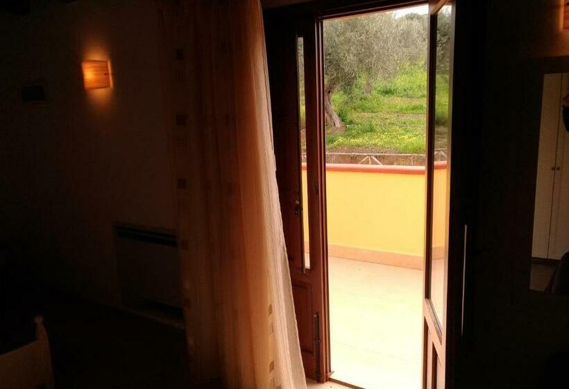 Номер Deluxe, Agriturismo Le Campanelle   Sicilia   Cefalù