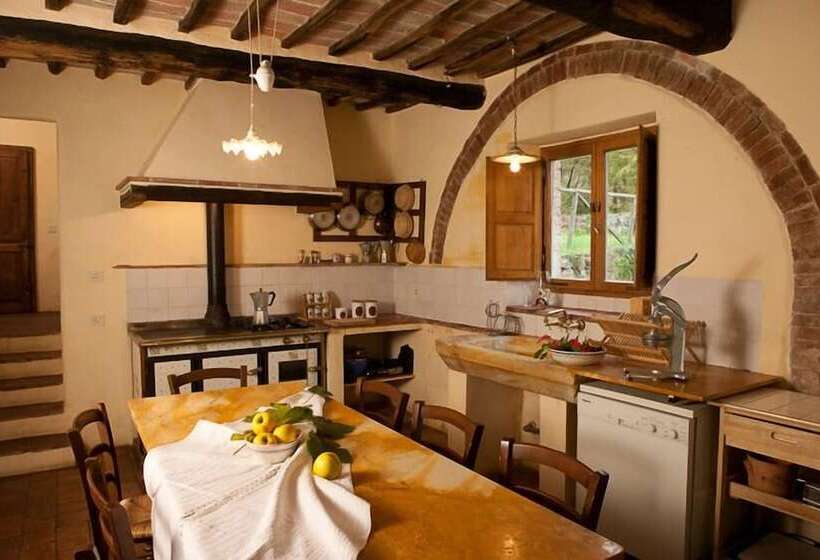 Дом 4 Спальни, Tenuta Di Spannocchia