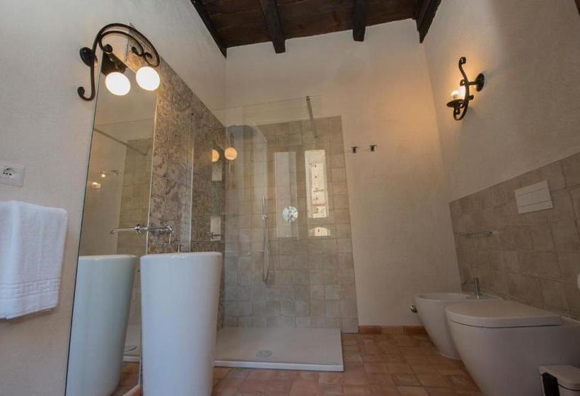 Quarto Superior com Sacada, Camere Da Cecè