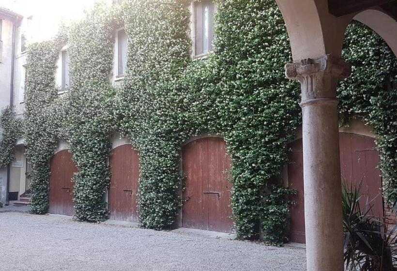 1 Bedroom Apartment Lake View, Corte Pomponazza