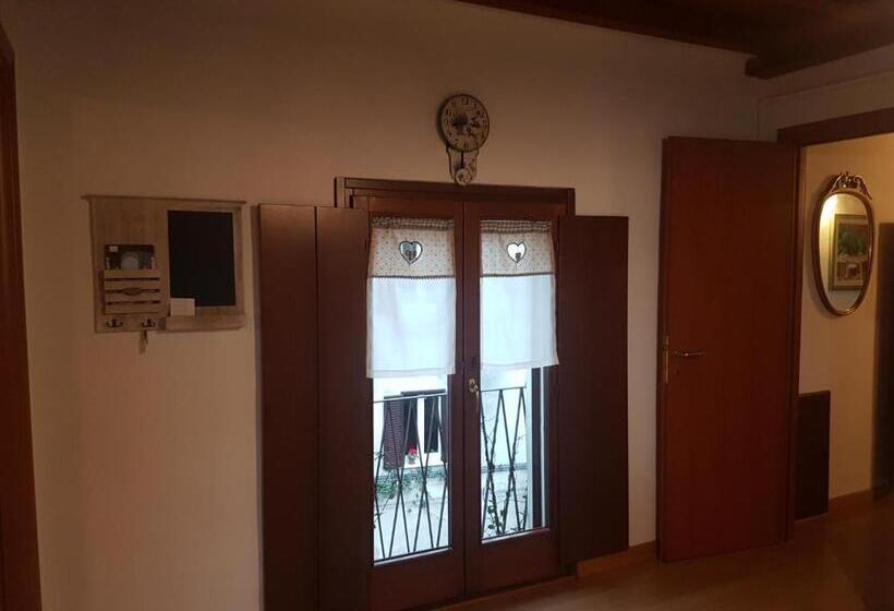 1 Bedroom Apartment Lake View, Corte Pomponazza