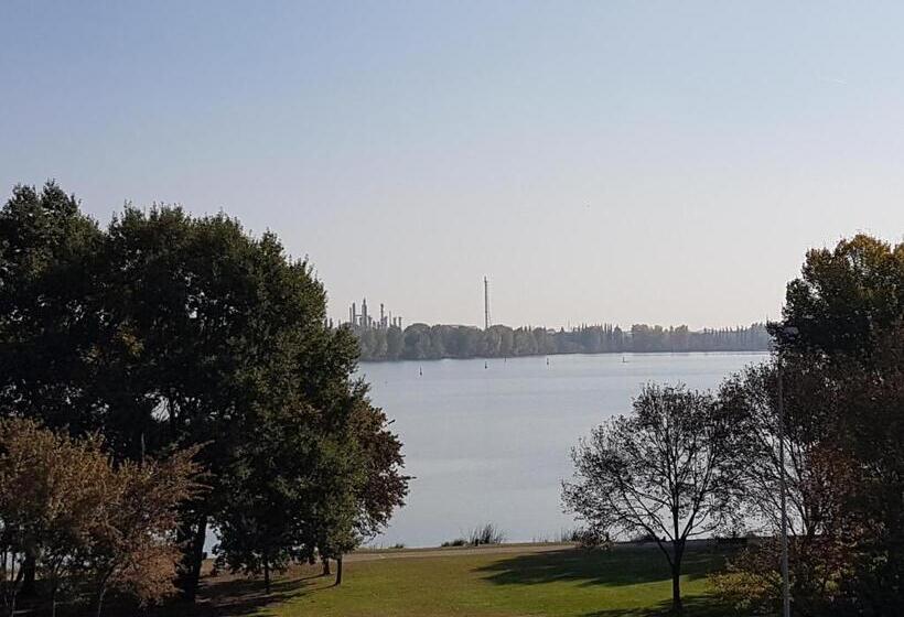 1 Bedroom Apartment Lake View, Corte Pomponazza