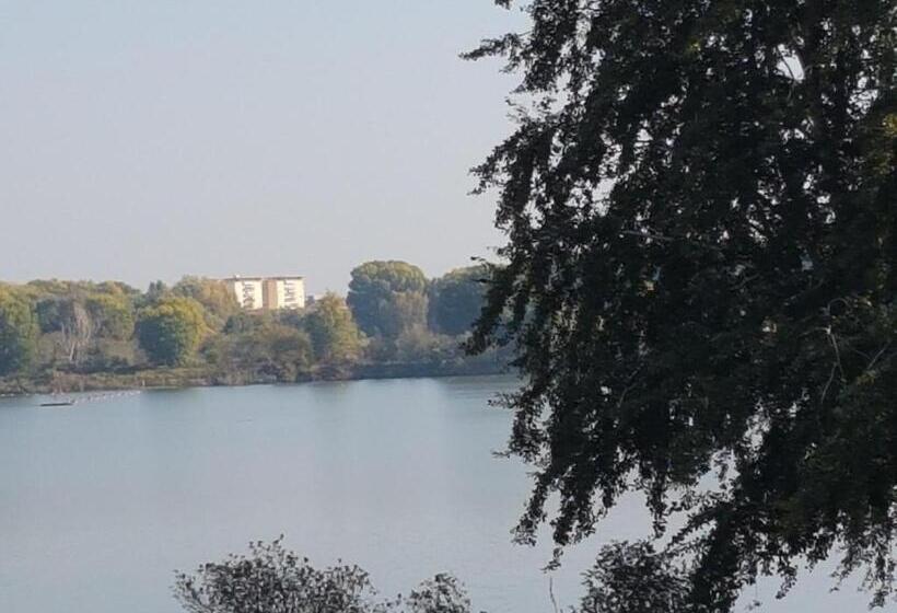 1 Bedroom Apartment Lake View, Corte Pomponazza