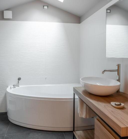 １ベッドルームのデラックスアパートメント, Agriturismo Due Carpini