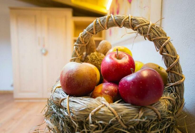 غرفة قياسية رباعية, Bio Agritur Le Millemele