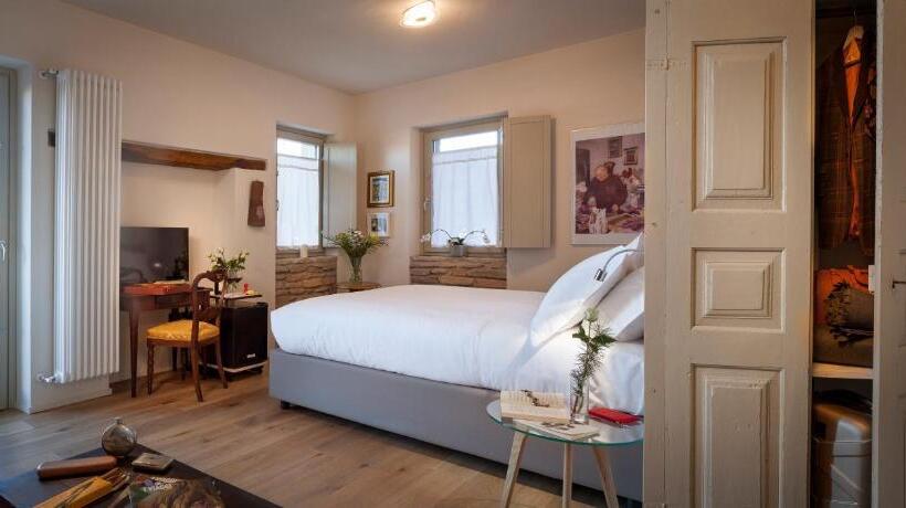 Номер Стандарт с Балконом, Borgese Camere E Suites