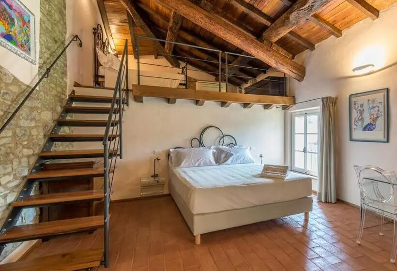 デラックスの4人部屋, Borgo Cadonega
