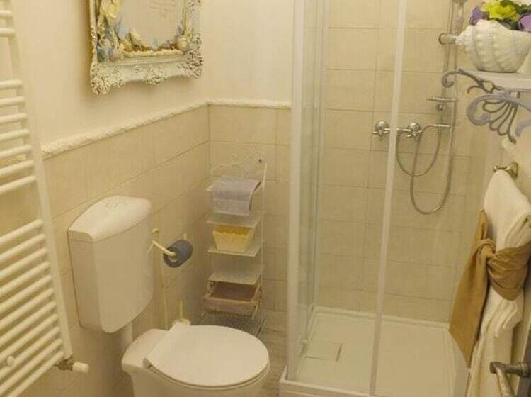 اتاق لوکس چهار تخته, Antica Loggetta