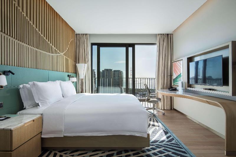 Люкс Вид на Море, Hilton Garden Inn Sanya
