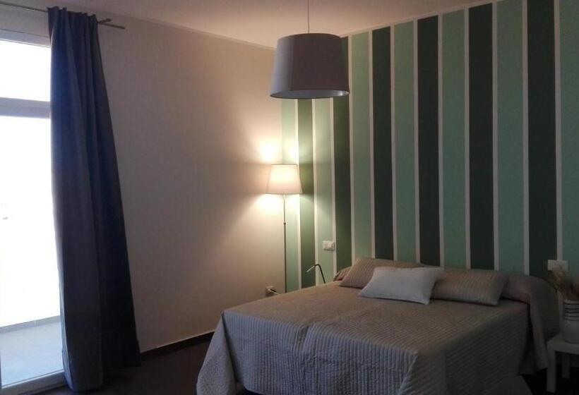 スーペリアトリプルルーム, Villa Giadel