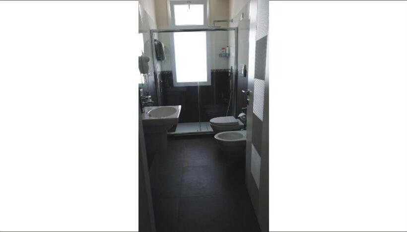 ファミリールーム, Villa Giadel