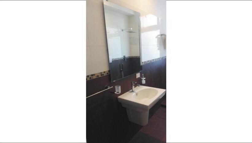 ファミリールーム, Villa Giadel