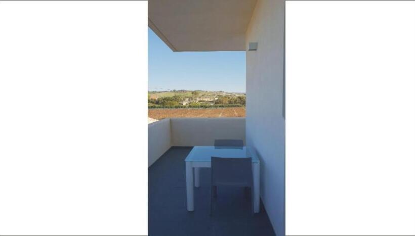 スタンダードトリプルルーム, Villa Giadel