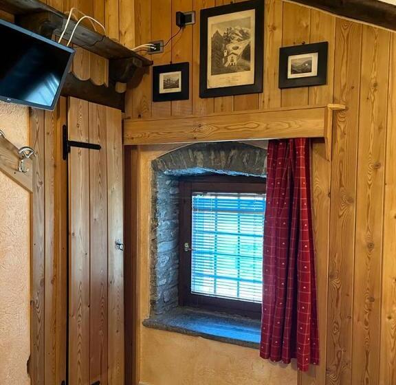 חדר סטנדרט יחיד, Arthemisia