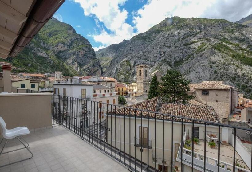 غرفة قياسية مزوَّدة بتراس, Da Oreste Affittacamere