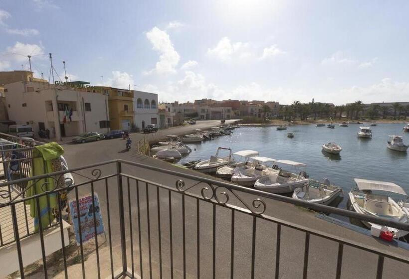 Номер Стандарт Вид на Море, Silvia Affittacamere