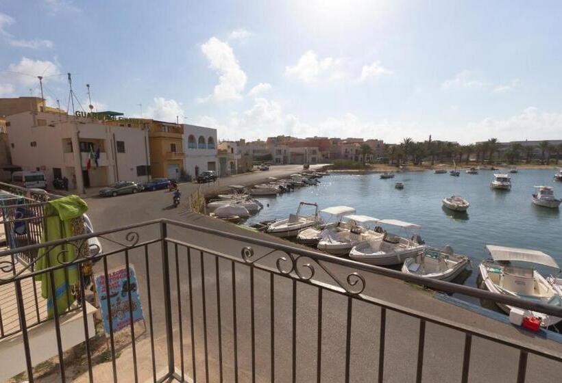 Номер Стандарт Вид на Море, Silvia Affittacamere