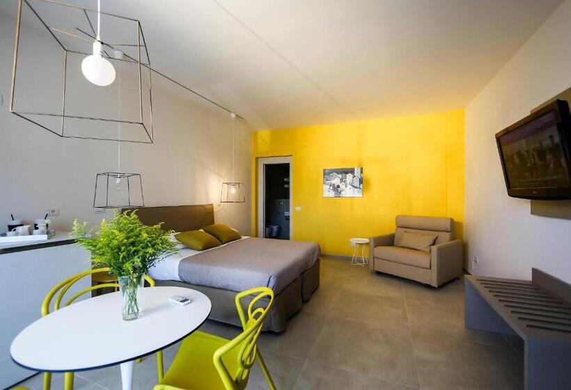 四人标准间, Soggiorni Canario