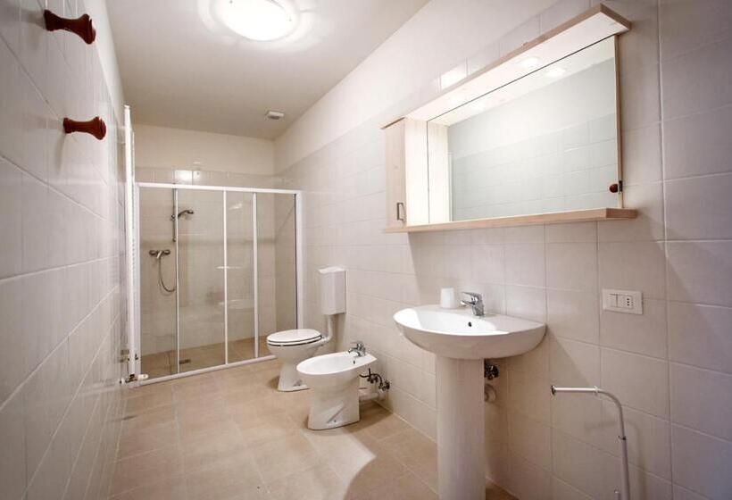 آپارتمان 3 خوابه, Albergo Diffuso Tolmezzo