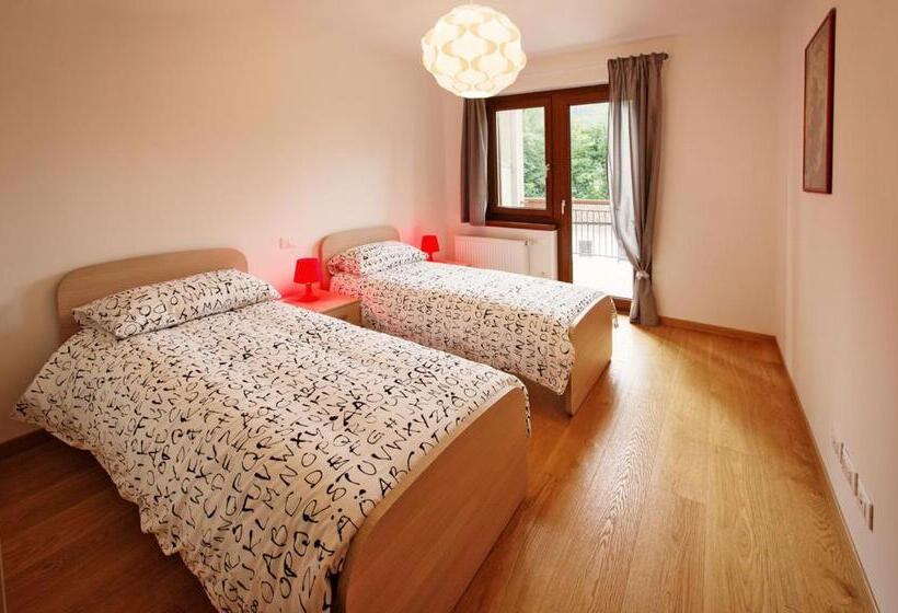 2 Bedroom Apartment, Albergo Diffuso Tolmezzo