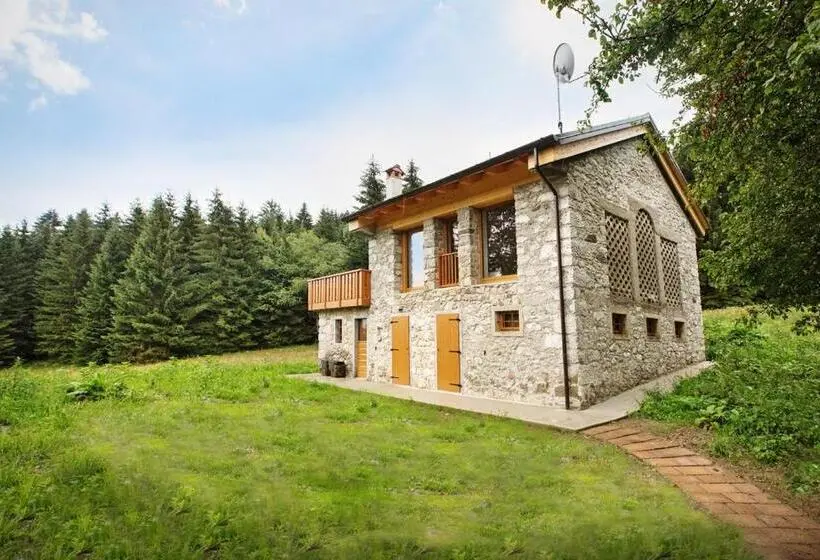 خانه 2 خوابه, Albergo Diffuso Tolmezzo