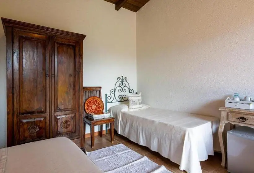 Standard Kolmen Hengen Huone, Agriturismo Canales
