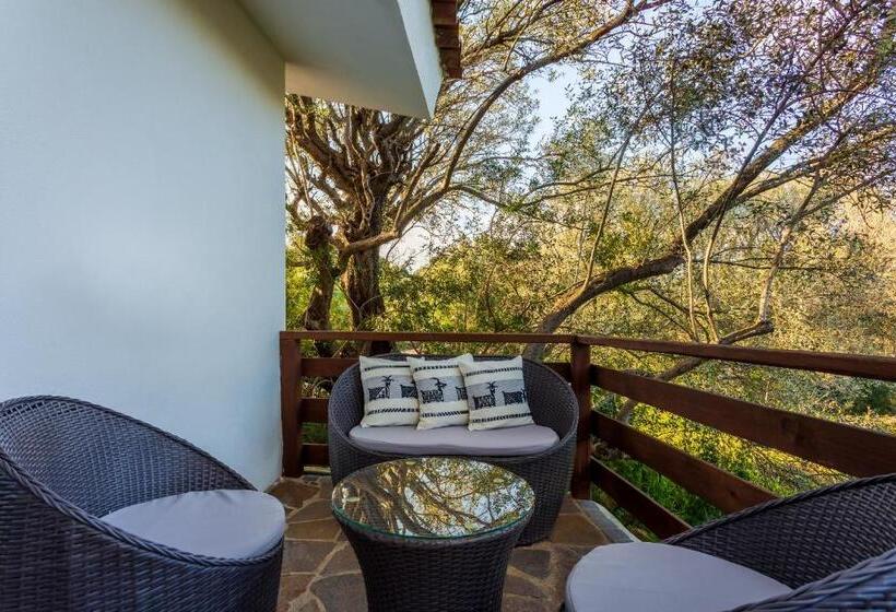 Quarto Quádruplo Estandar, Agriturismo Canales