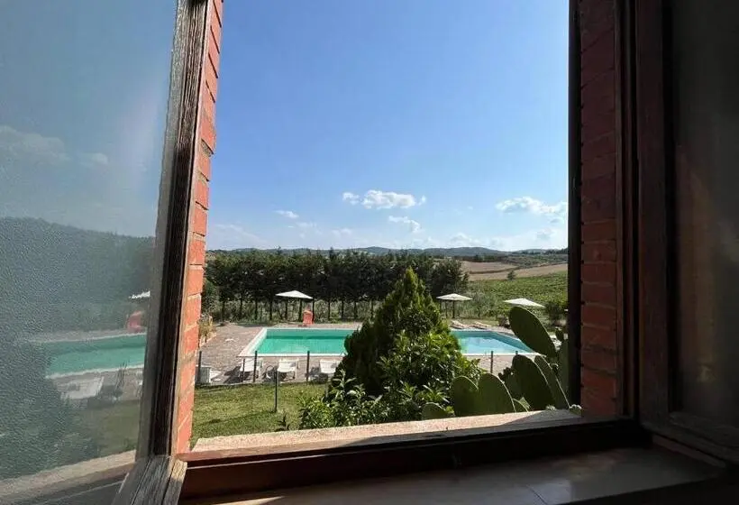 Standard Kolmen Hengen Huone, Cetine Vecchie