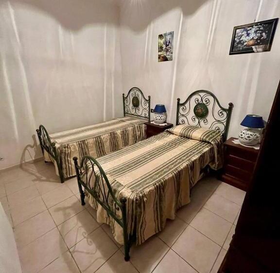 דירת דלוקס 2 חדרי שינה, Cetine Vecchie