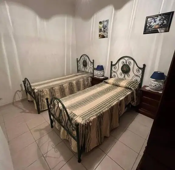 Deluxe-huoneisto 2 Makuuhuonetta, Cetine Vecchie