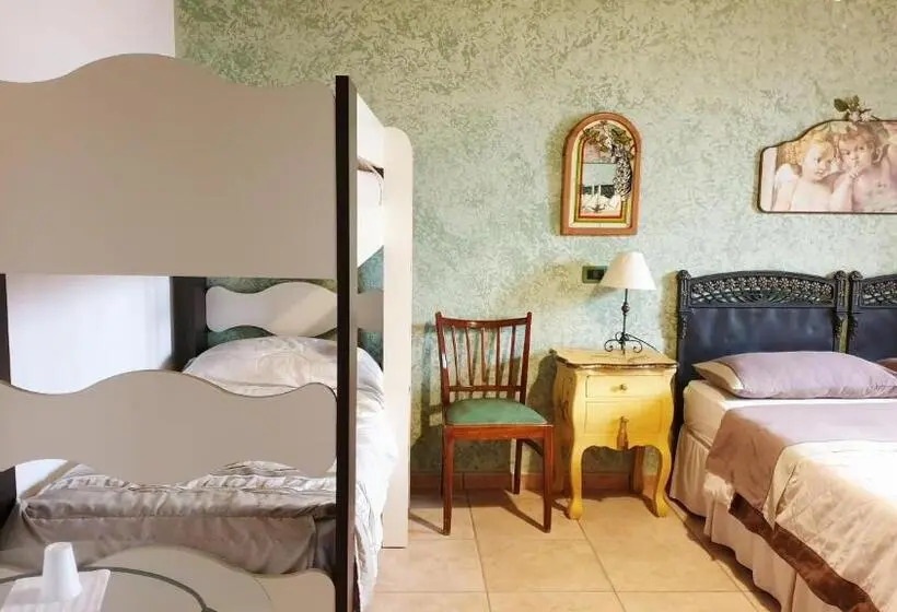Standard Neljän Hengen Huone, Agriturismo Duca Di San Martino
