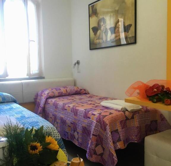 اتاق عادی, I Lecci Di Soviore