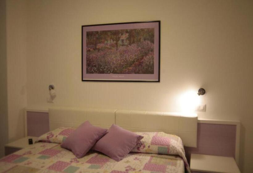 اتاق خانوادگی, I Lecci Di Soviore