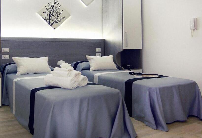 标准工作室, Residence Frascati