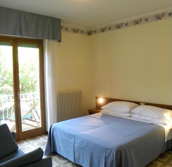 带2个卧室的公寓, Residence I Morelli