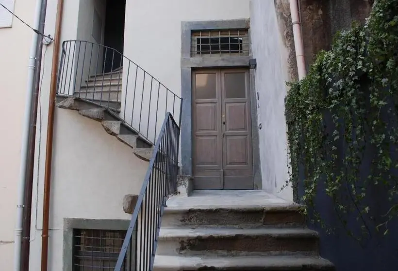スタンダードルーム, La Casa Della Zia
