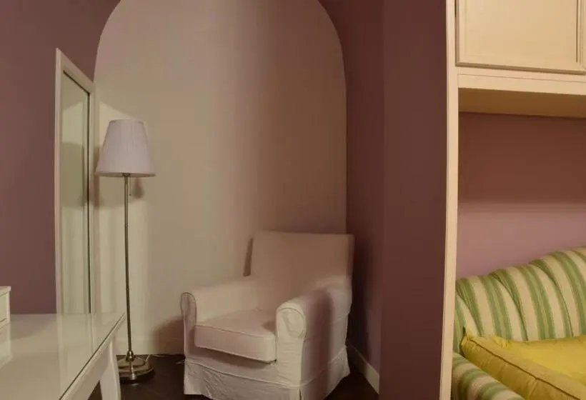 اتاق لوکس, Residenza Cavour