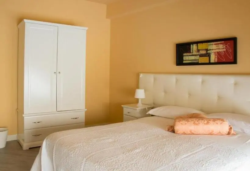 اتاق سوپریور چهار تخته, Residenza Cavour