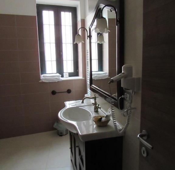 발코니 디럭스 룸, Sorge Palace