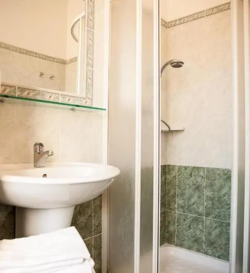 آپارتمان 1 خوابه, Residence Fellini