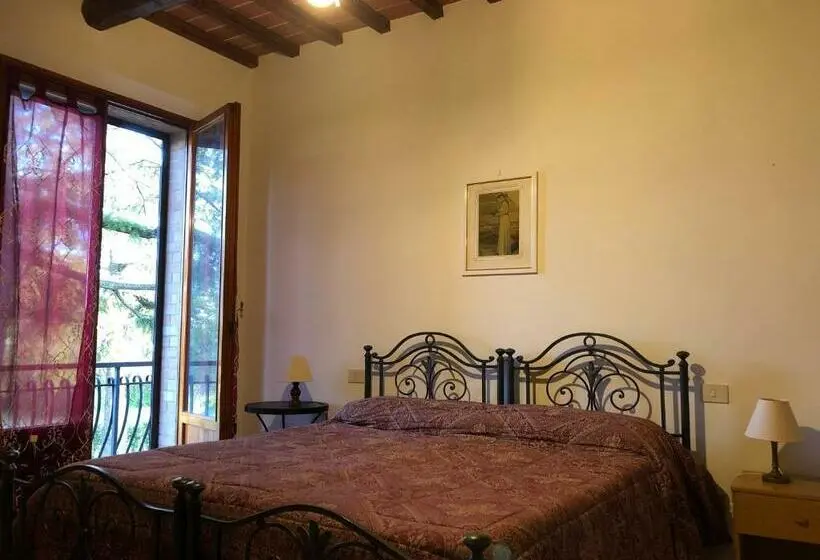 Standard-huone Puutarhanäkymä, Agriturismo Azienda Agricola La Roccaia