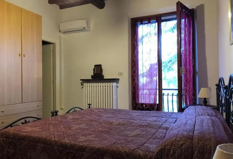 Standard-huone Puutarhanäkymä, Agriturismo Azienda Agricola La Roccaia