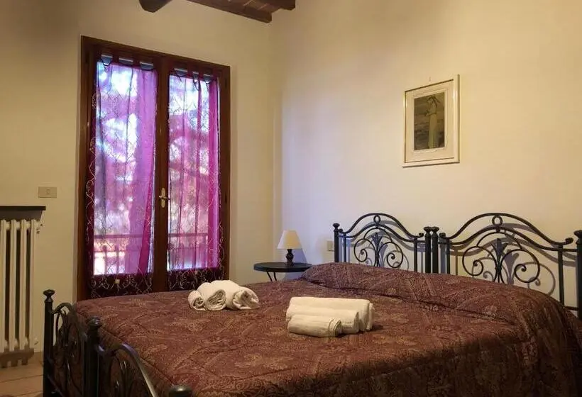 Standard-huone Puutarhanäkymä, Agriturismo Azienda Agricola La Roccaia