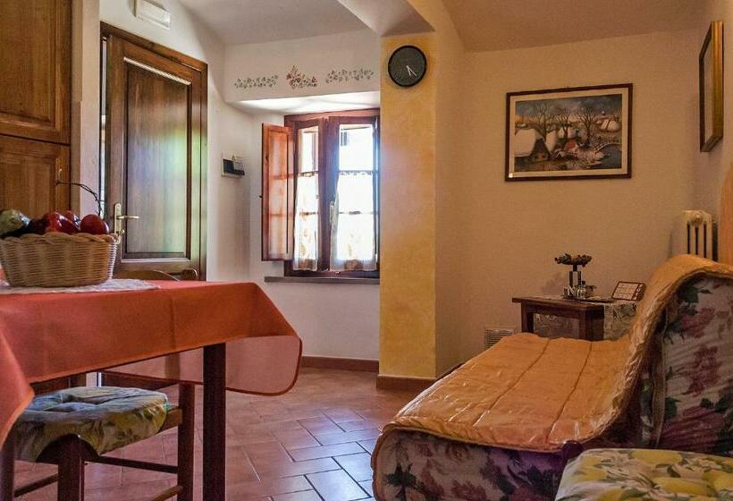 침실 1개 아파트, La Casanuova