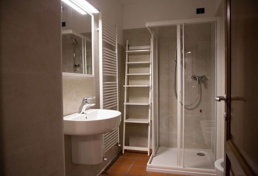 غرفة قياسية, Tenuta Valtoppa