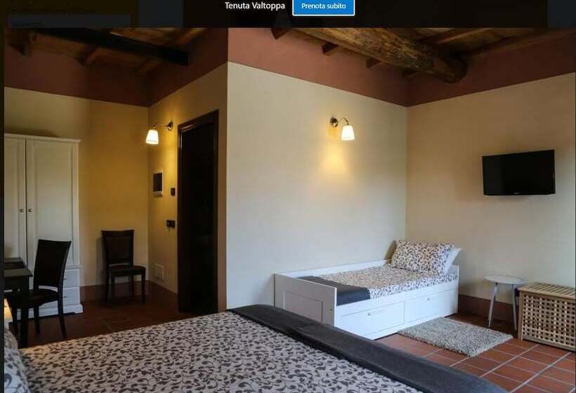 غرفة قياسية ثلاثية, Tenuta Valtoppa